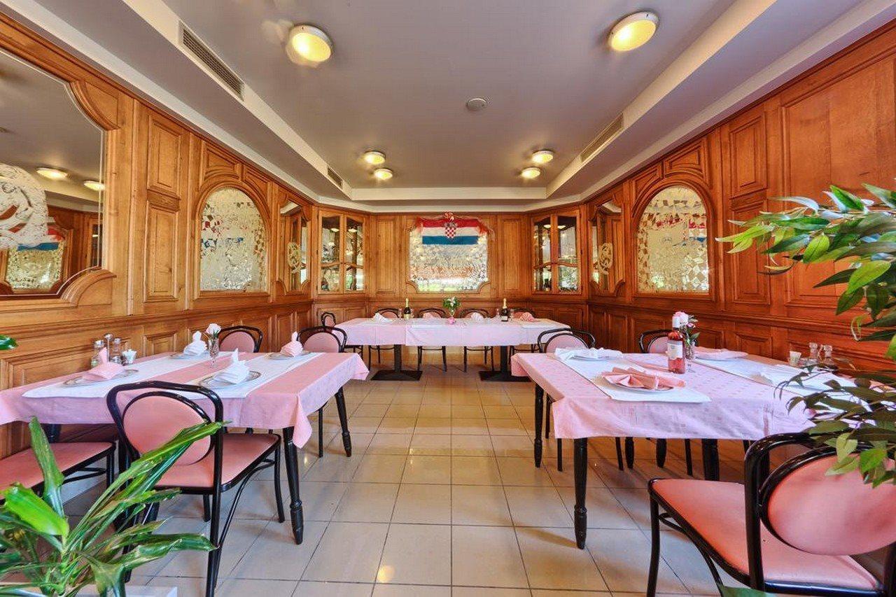 Hotel Trogirski Dvori Exterior foto